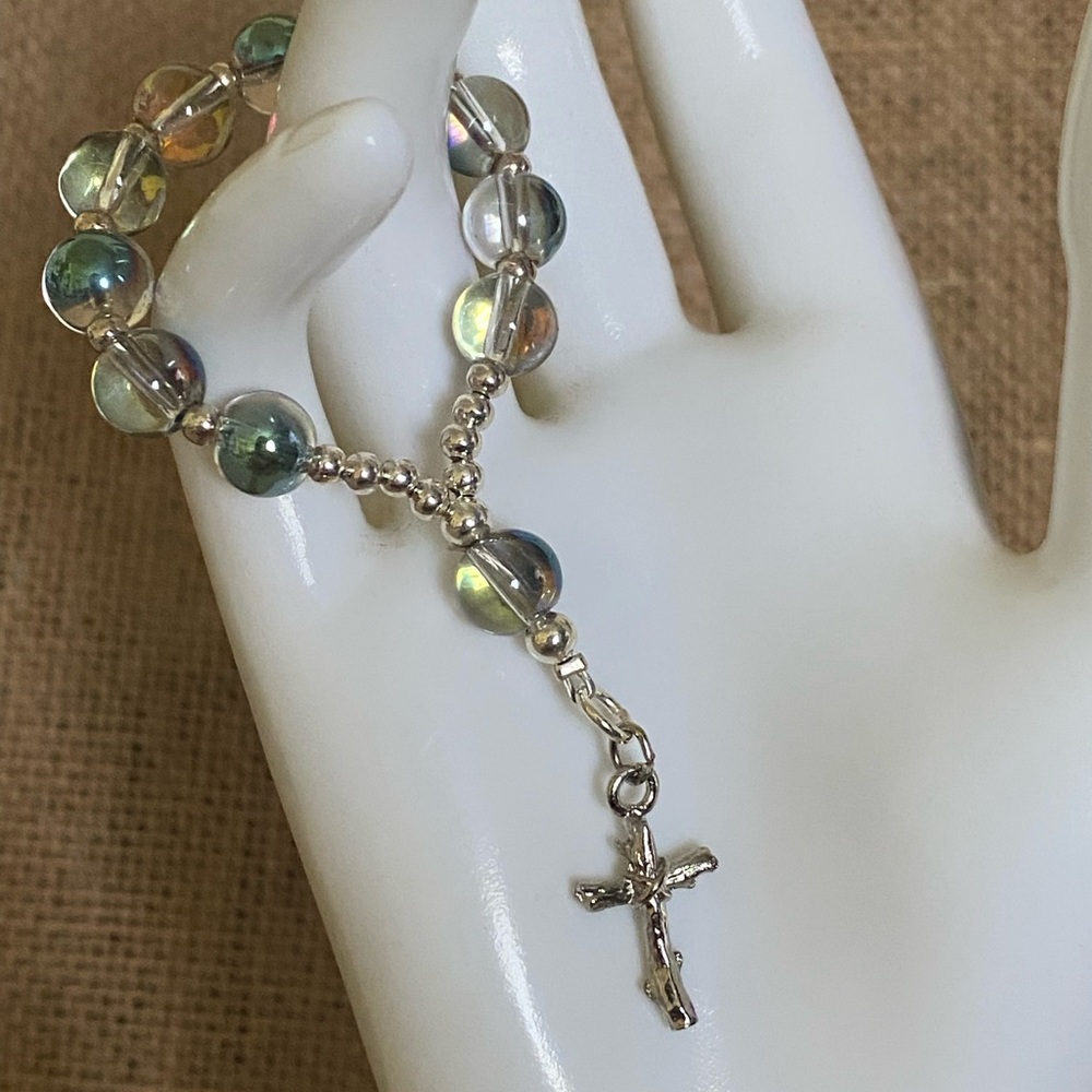 Mini Beaded Rosary - Picture 2 of 3